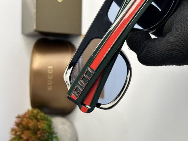 Gucci_0255_Black_Blue