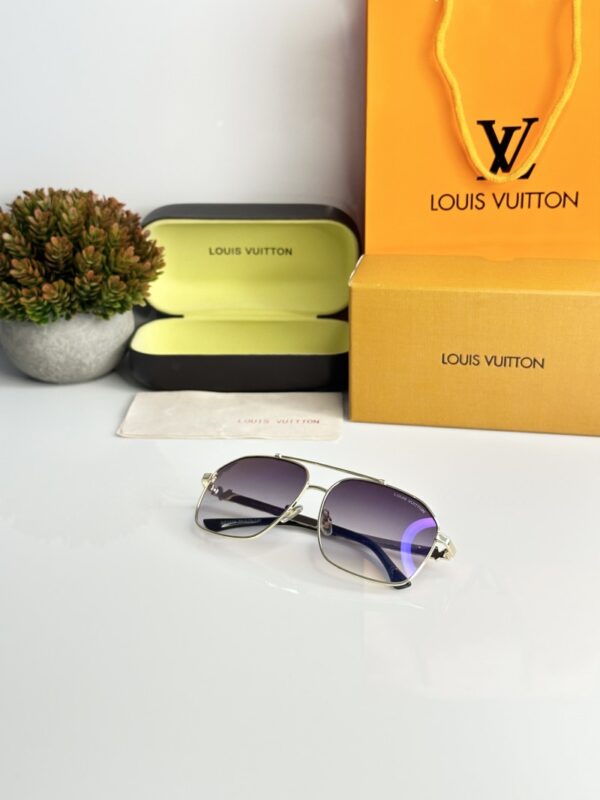Louis Vuitton 1224 Gold Blue Revo - Image 2