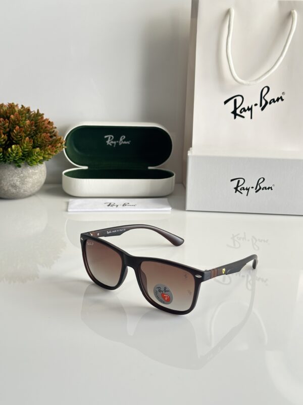 Rayban 8372 Brown - Image 3