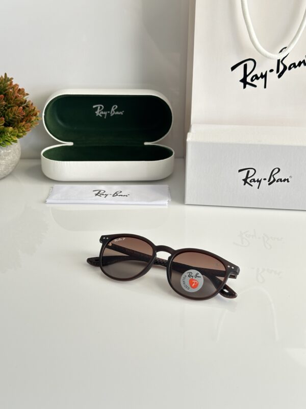 Rayban 8367 Brown - Image 2