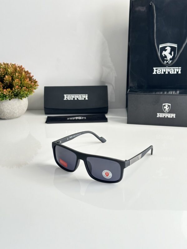 Ferrari 2320 Black
