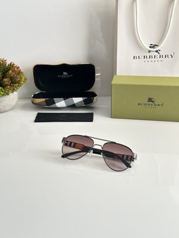 Burberry_5086_Gun_Brown