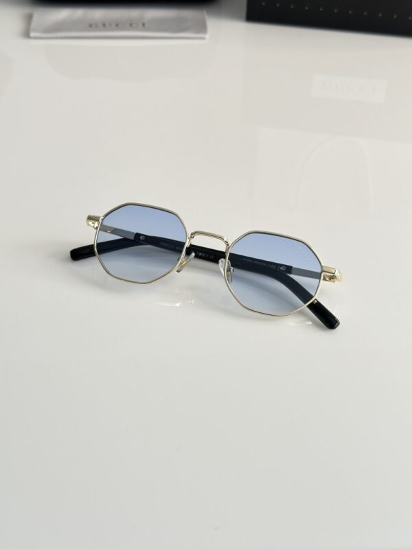 Gucci_2206_Gold_Blue