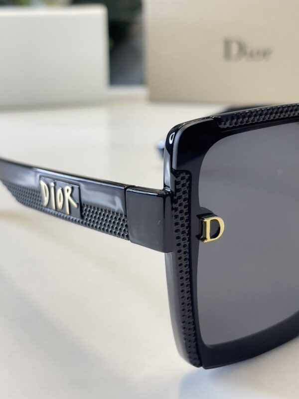 _Dior_23019_black - Image 7