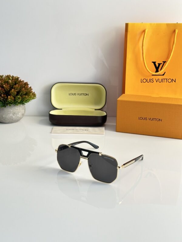 Louis_Vuitton_6010_Gold_Black - Image 3