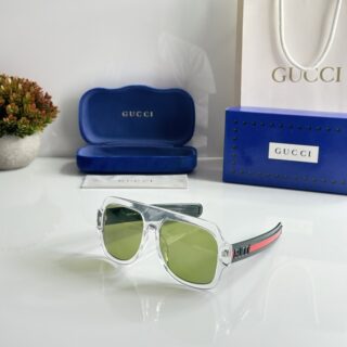 Gucci_0255_Water_Green