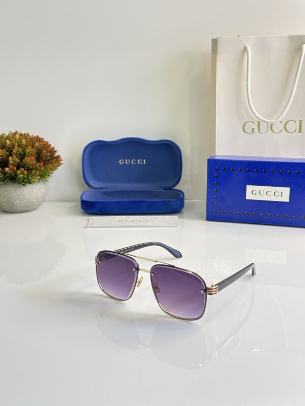 Gucci_2005_Gold_Purple - Image 4