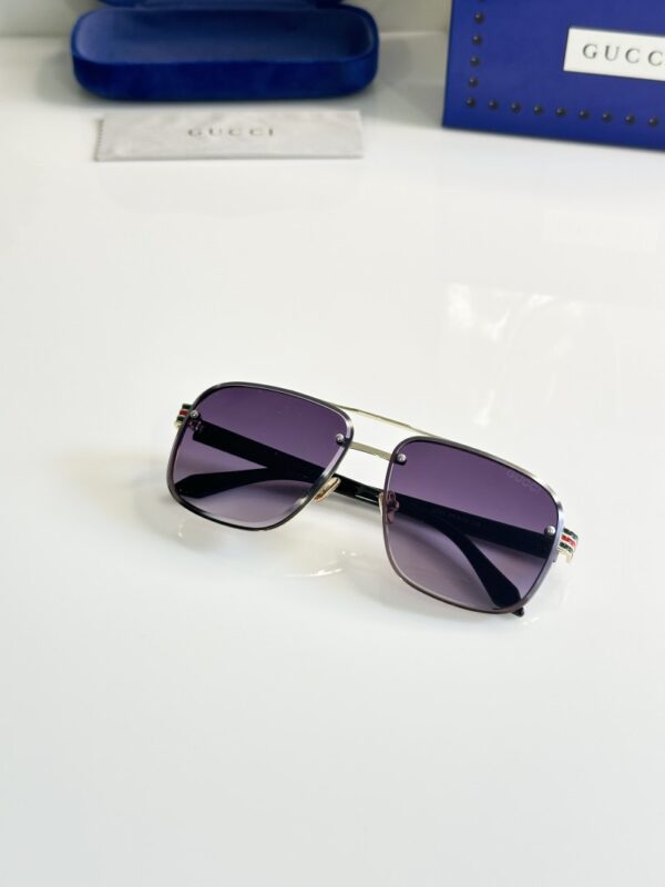 Gucci_2005_Gold_Purple