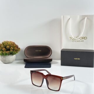 Tomford 9089 Brown
