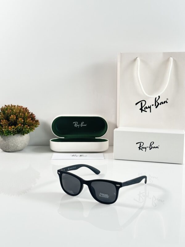 Rayban 8703 Black - Image 3