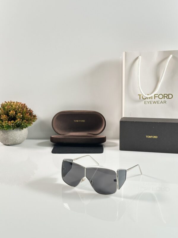 Tomford 601 Silver Black