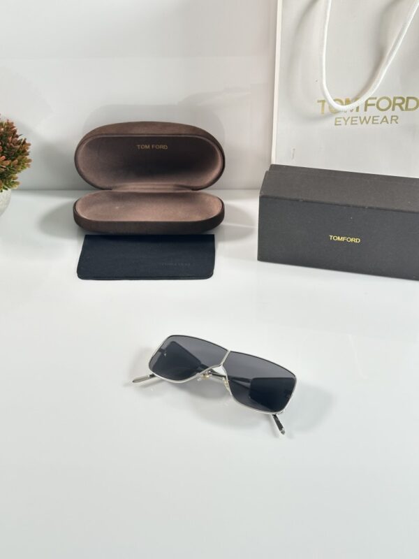 Tomford 601 Silver Black - Image 2