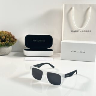 Marc Jacobs 6801 Ice Black