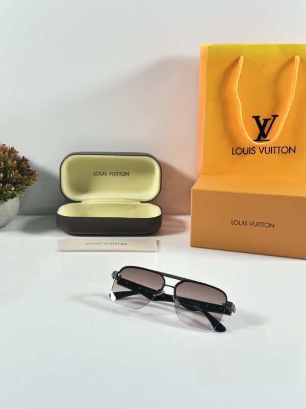 Louis_Vuitton_5125_Gun_Brown - Image 3