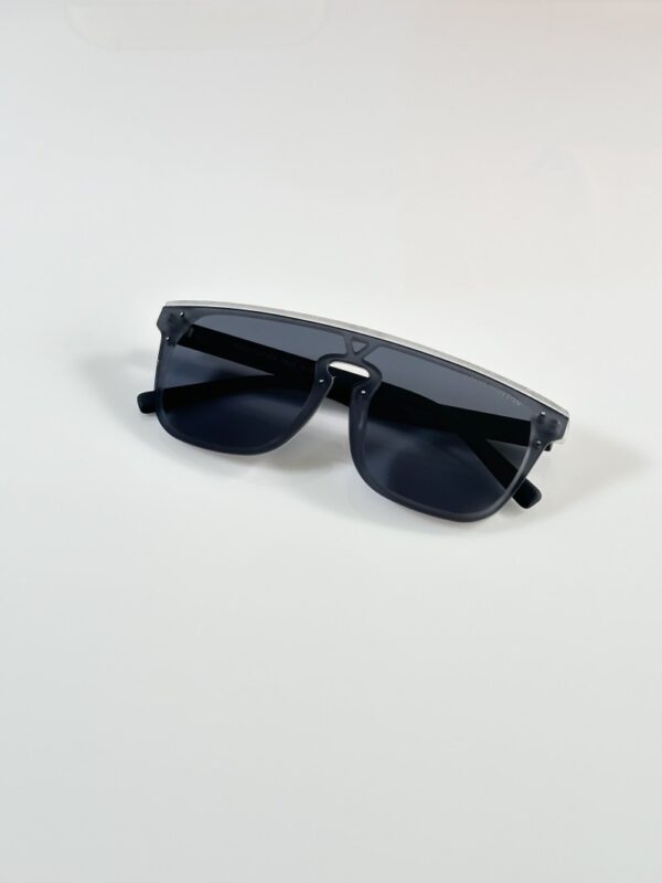 Louis_Vuitton_1822_Ice_Black - Image 3