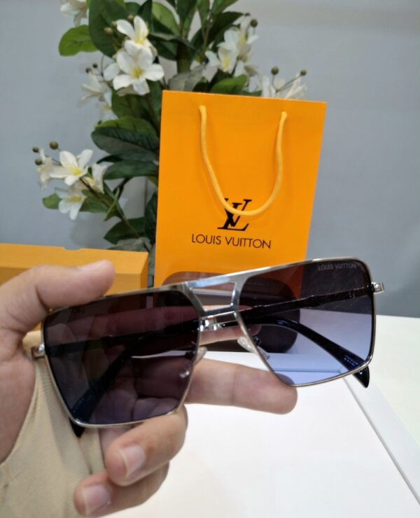 _Louis_vuitton_2a638 - Image 4
