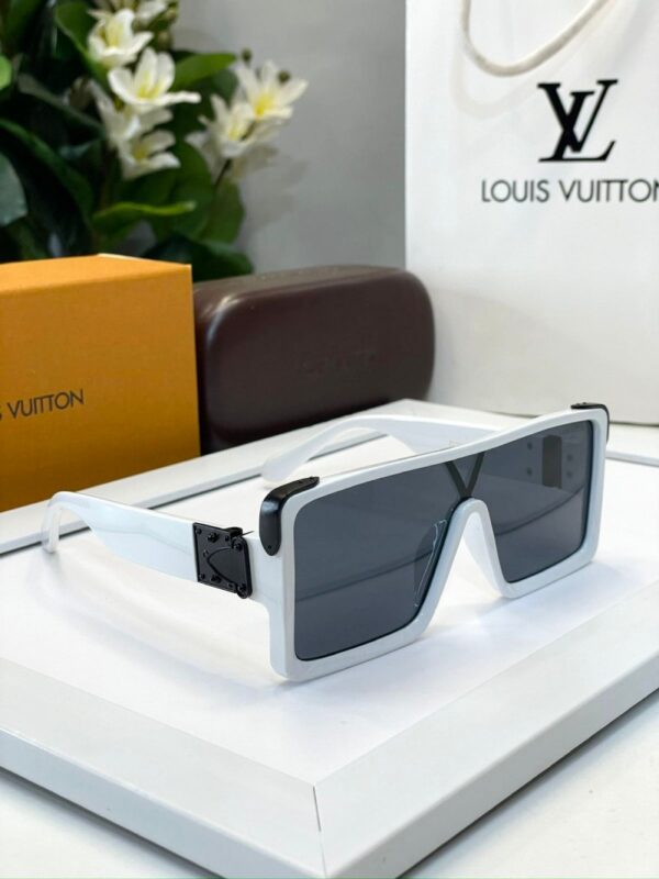 _Louis_vuitton_Z1258white - Image 2