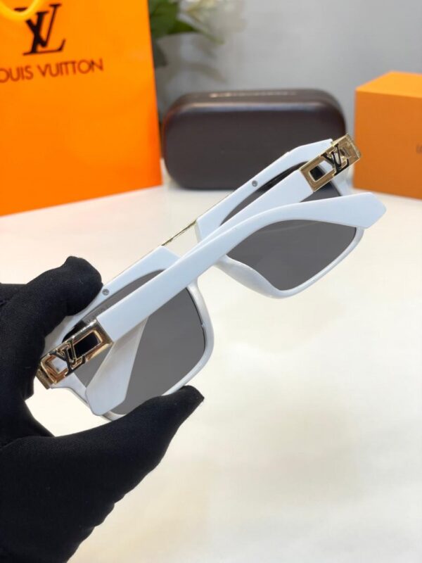_Louis_vuitton_506_white_gold - Image 6