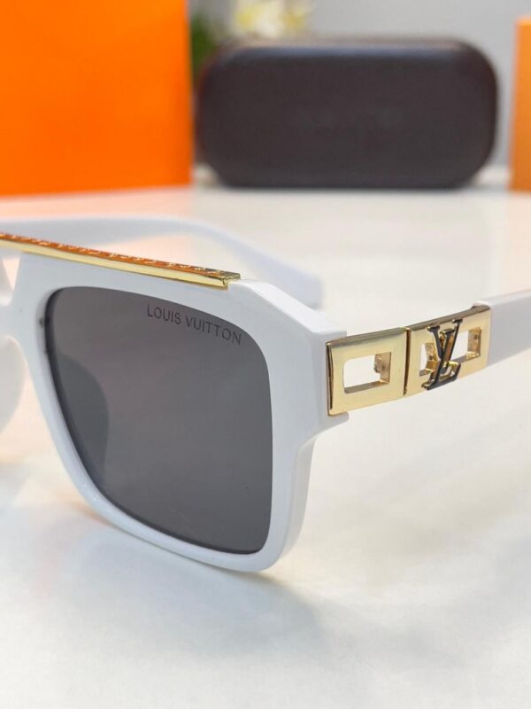 _Louis_vuitton_506_white_gold - Image 5
