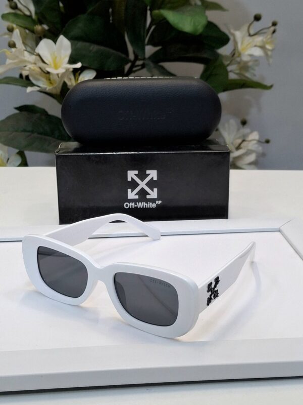 _Off_white_88991 - Image 4