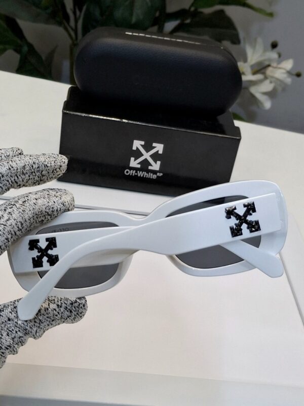 _Off_white_88991 - Image 5