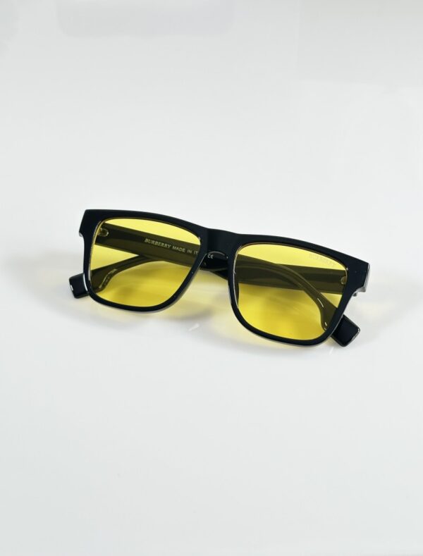 Burberry_4458_Black_Yellow