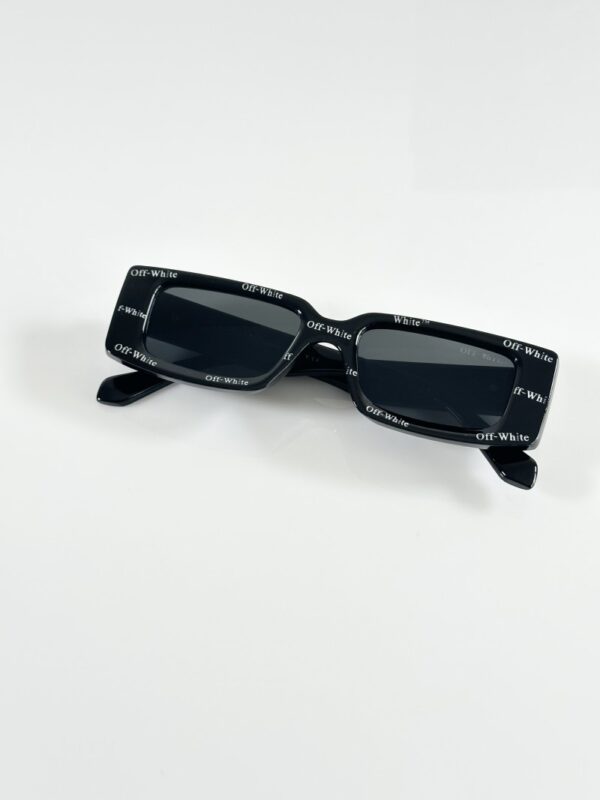 Off_White_88995_Black_White - Image 4