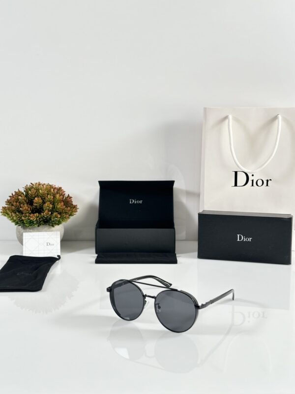 Dior_158_Black - Image 4