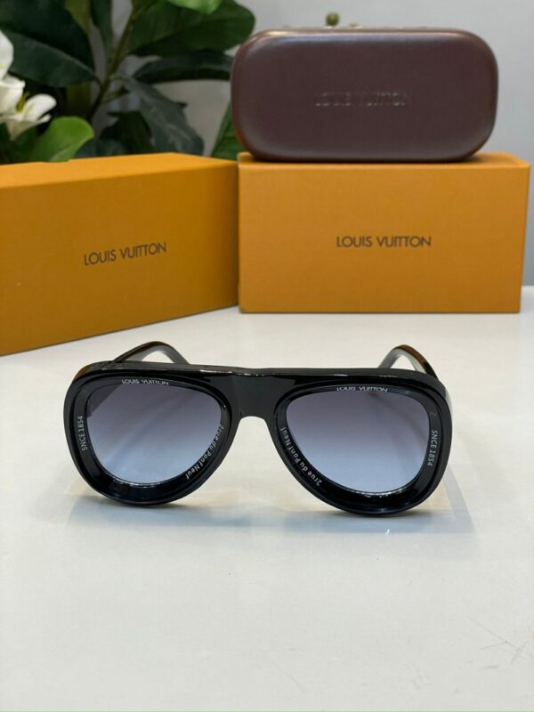 _Louis_vuitton_98206_black_blue - Image 2
