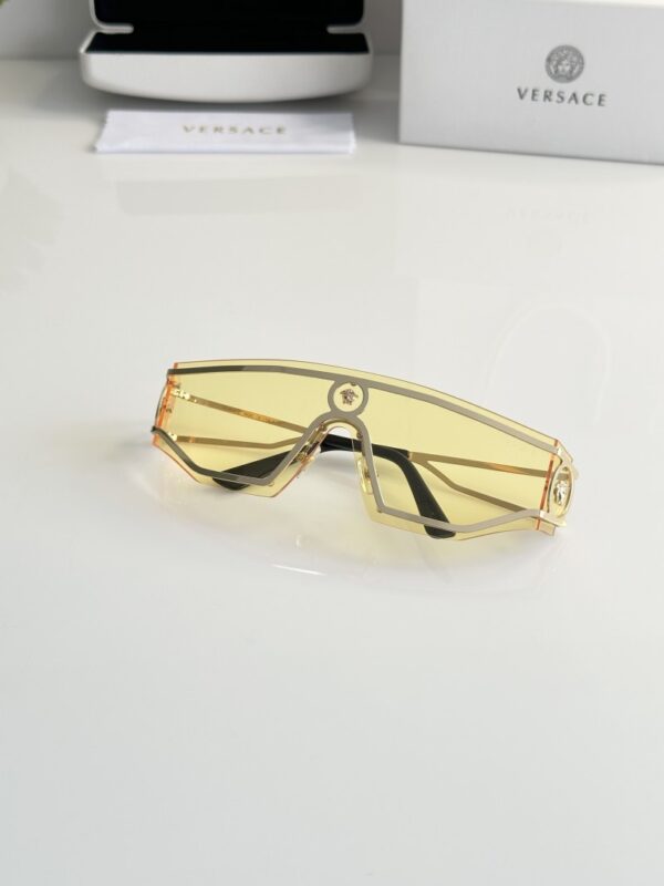 Versace 8037 Gold Yellow - Image 4