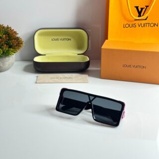 Louis_Vuitton_1258_Black