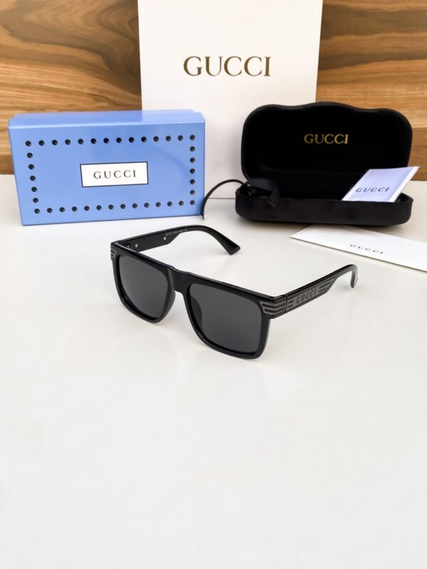 Gucci_black_534