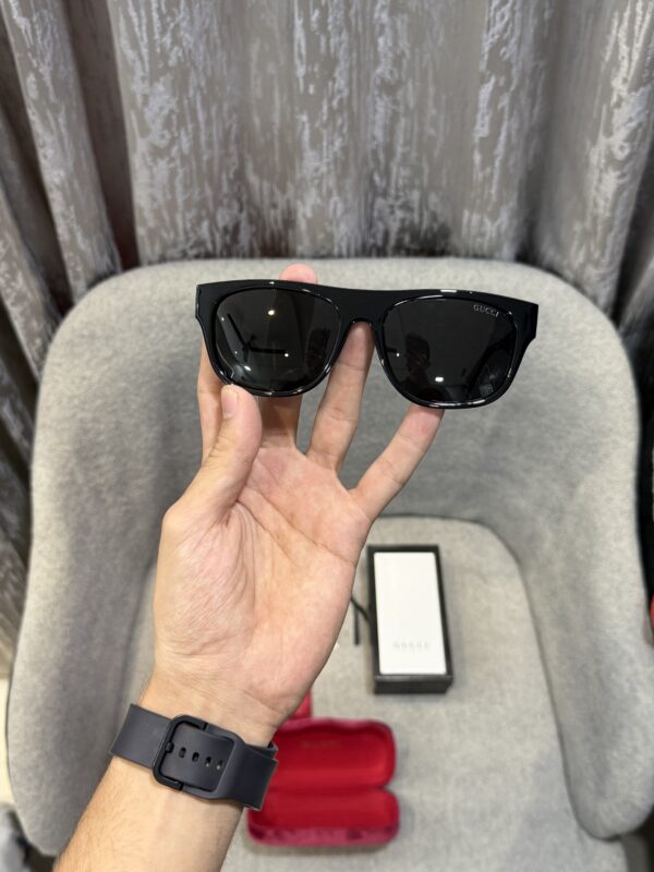 Gucc i Model 2222 Premium sunglass - Image 4