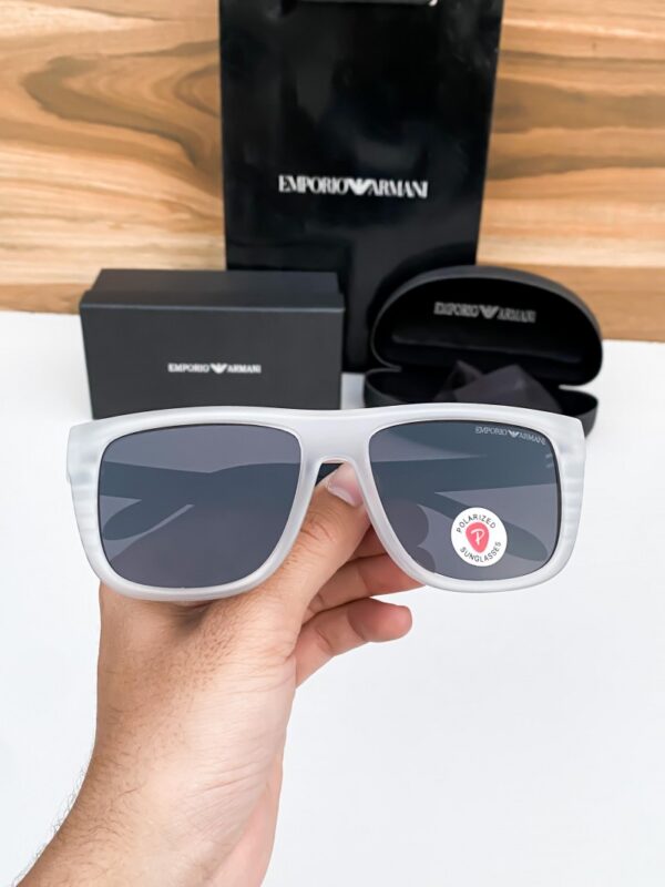 ARMANI_white_black_2104