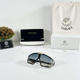 Versace 134 Black Green DC