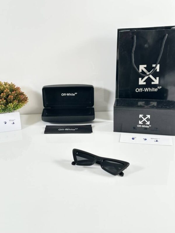 Off_White_8993_Black
