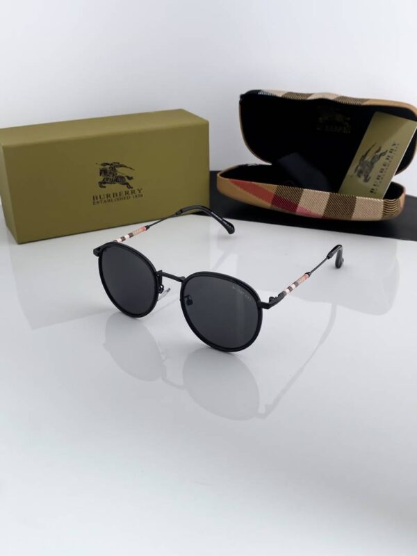 Burberry_black_3324 - Image 5