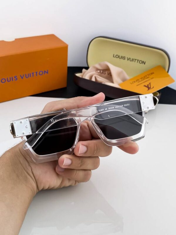 Louis_vuitton_transprent_65N - Image 3