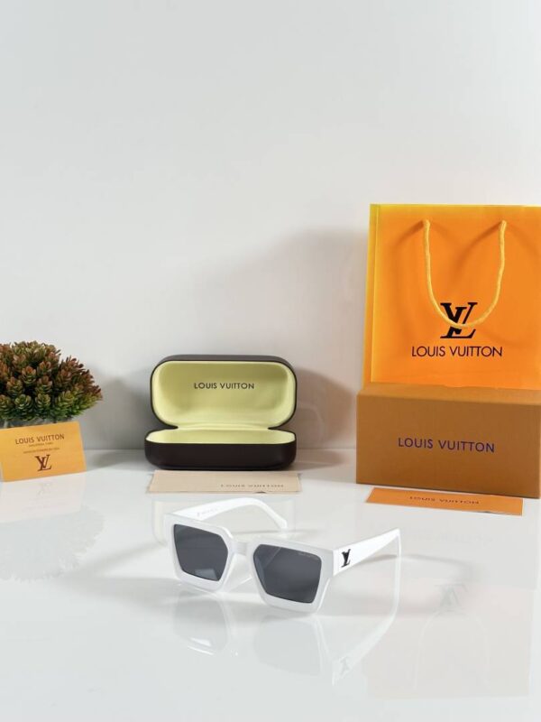 Louis_Vuitton_1505_White_Black - Image 3