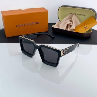 Louis_vuitton_gold black 65N