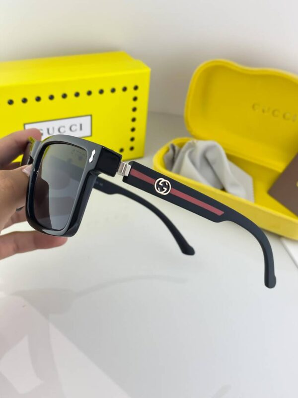 Gucci_black_8949