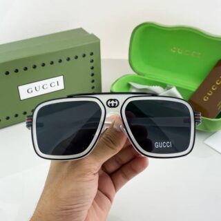 Gucci_white_black_52