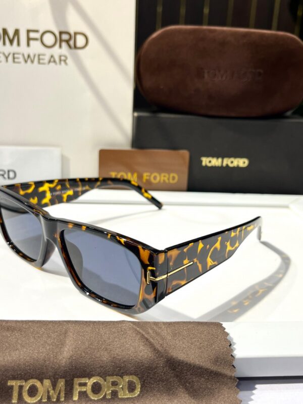 Tom_ford_6034_ - Image 4