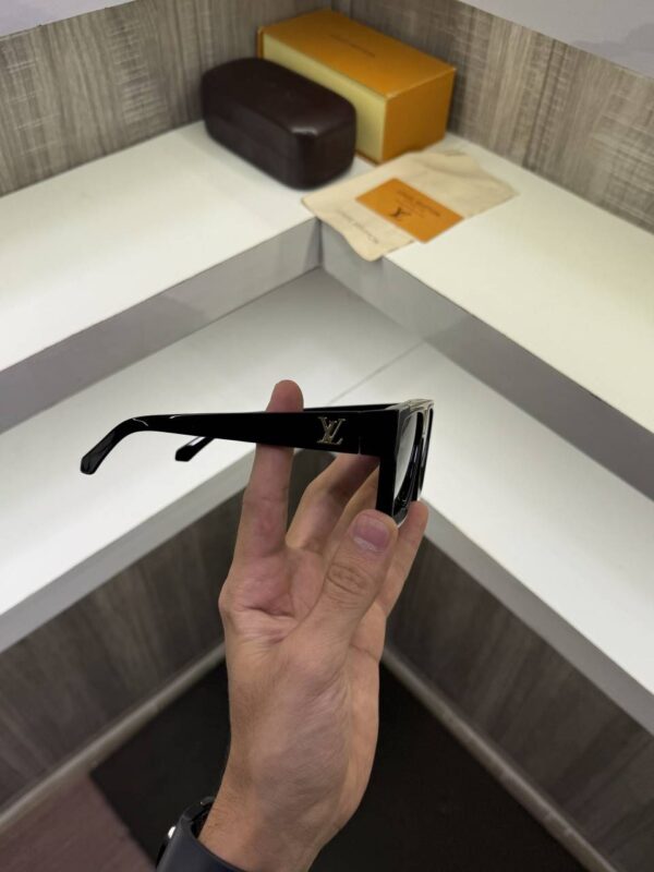 Louis_Vuitton 6129 Premium sunglass - Image 7