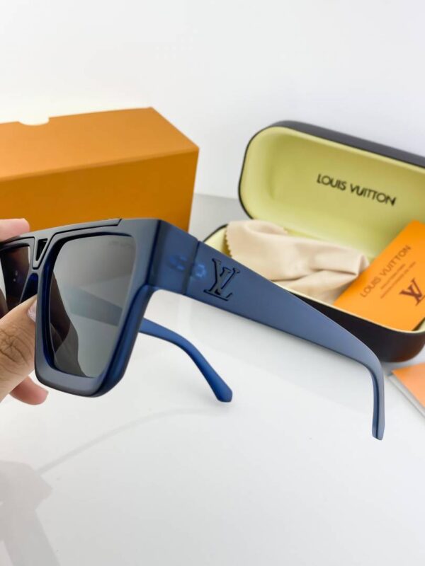 Louis_vuitton_blue_1502 - Image 2