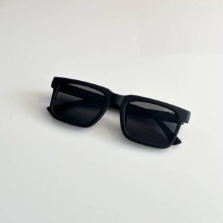 Prada_25_Black