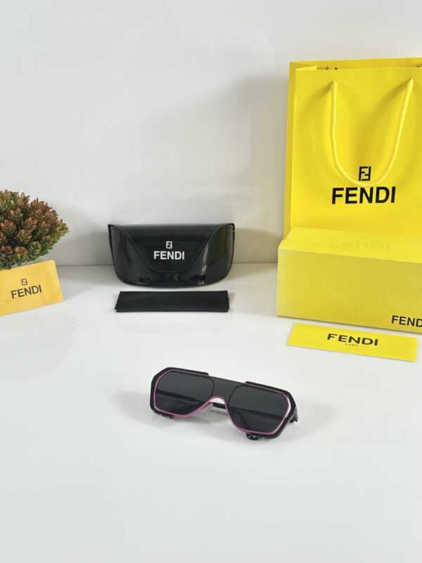 Fendi_9320_Black_Pink - Image 4