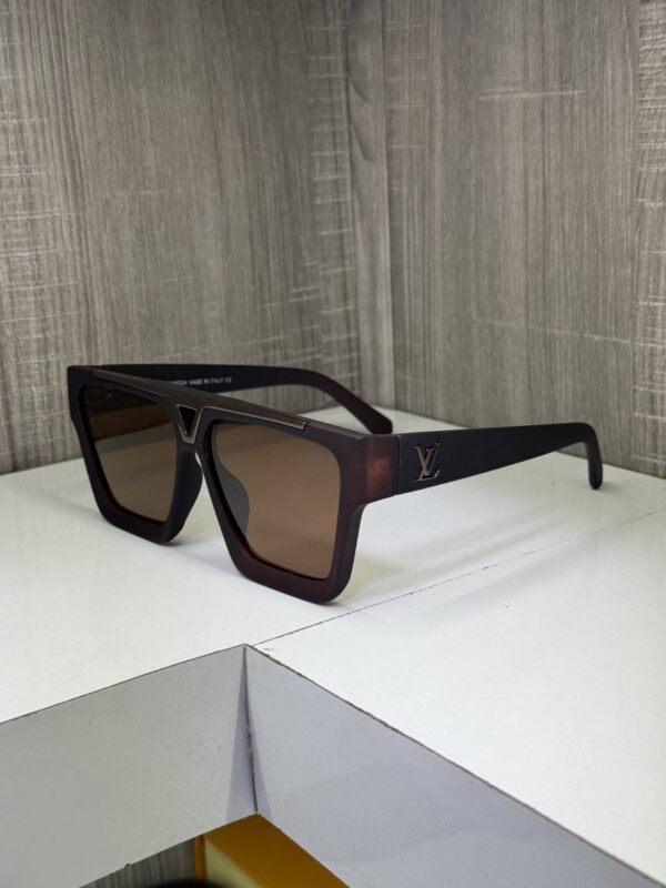 Louis_Vuitton 1502 brown - Image 8