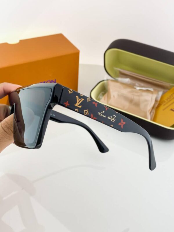 Louis_vuitton_Black_1166 - Image 5