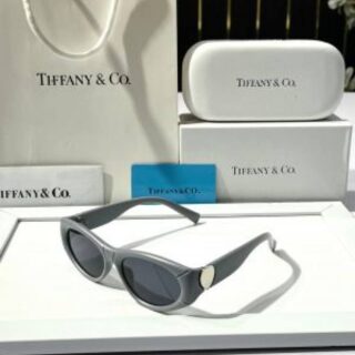 _Tiffany_510_for_her